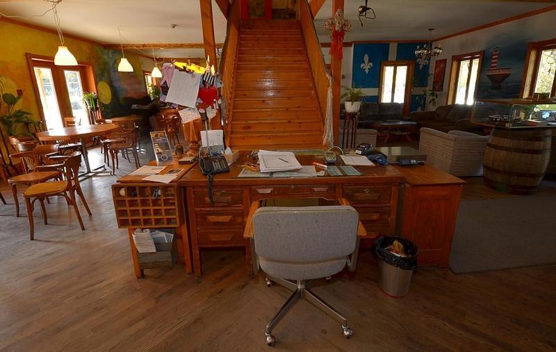 Auberge Jeunesse De Tadoussac Eksteriør bilde