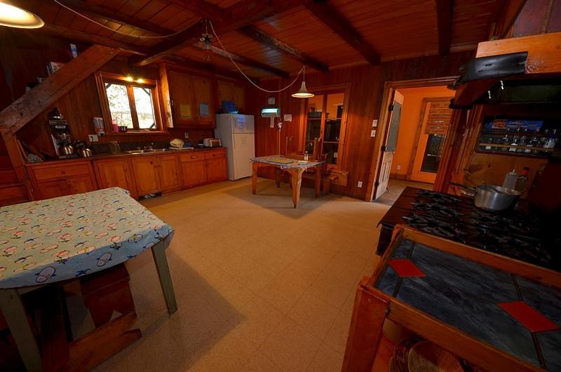 Auberge Jeunesse De Tadoussac Eksteriør bilde
